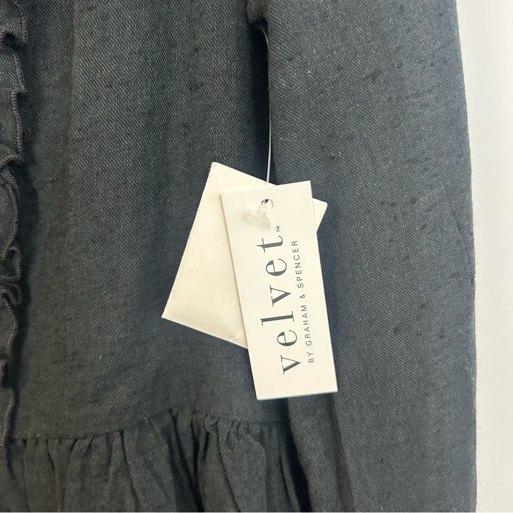 NWT Velvet by Graham & Spencer Black Ruffled Popover Studded Blouse/Top Large - Picture 10 of 12